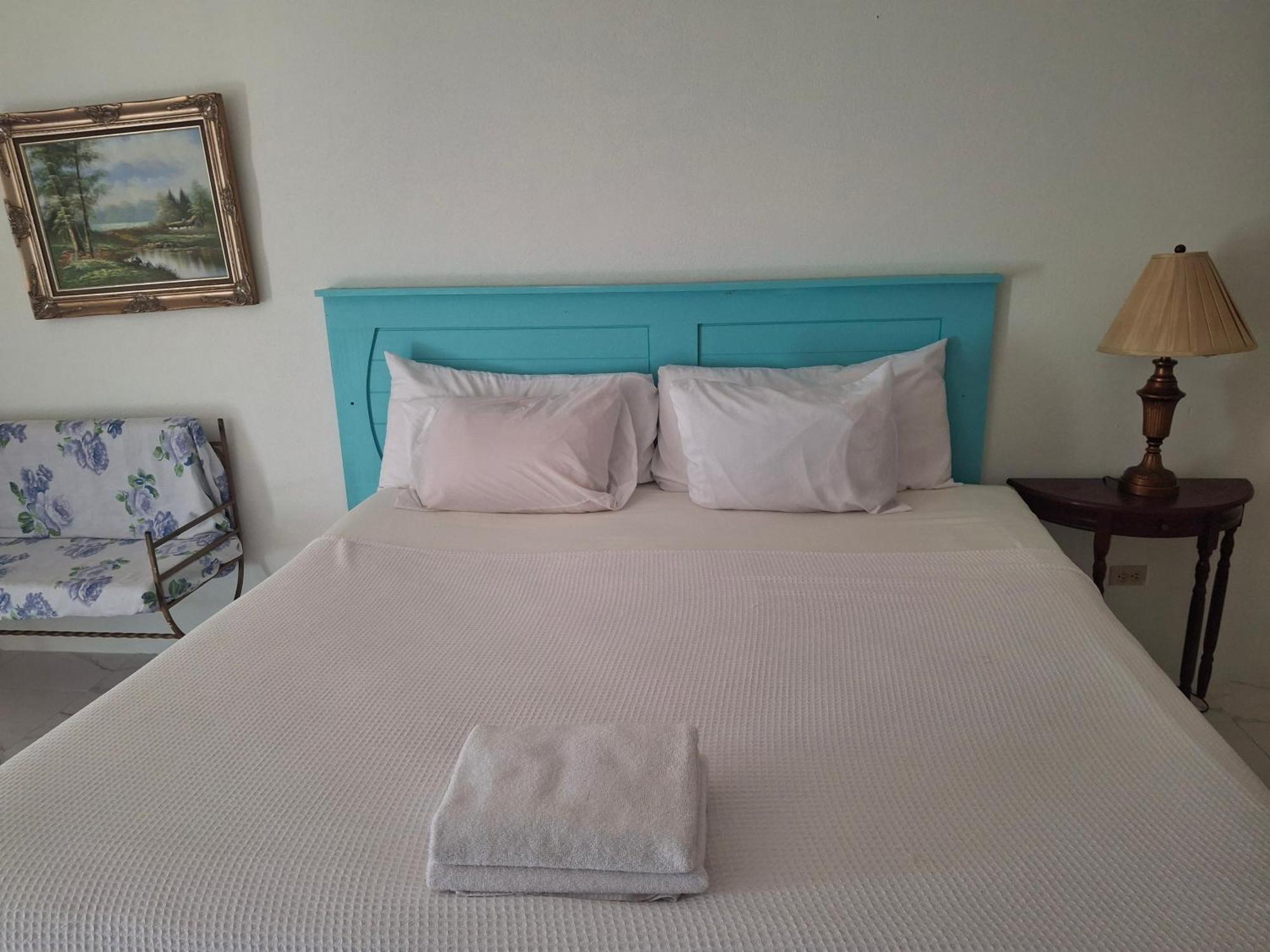 Ocean View Apartments Bridgetown Exterior foto